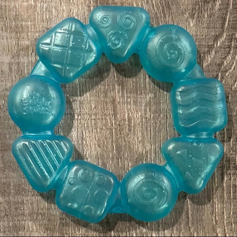 💞 Blue Bright Starts BPA-Free Teething Ring